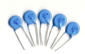 电容在交流电路中相当于什么